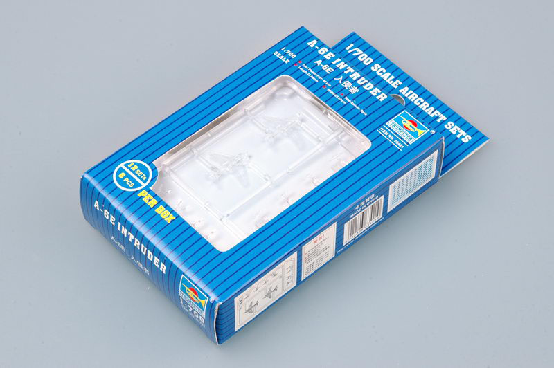 Trumpeter 03421 A-6E Intruder – AMT Modellismo